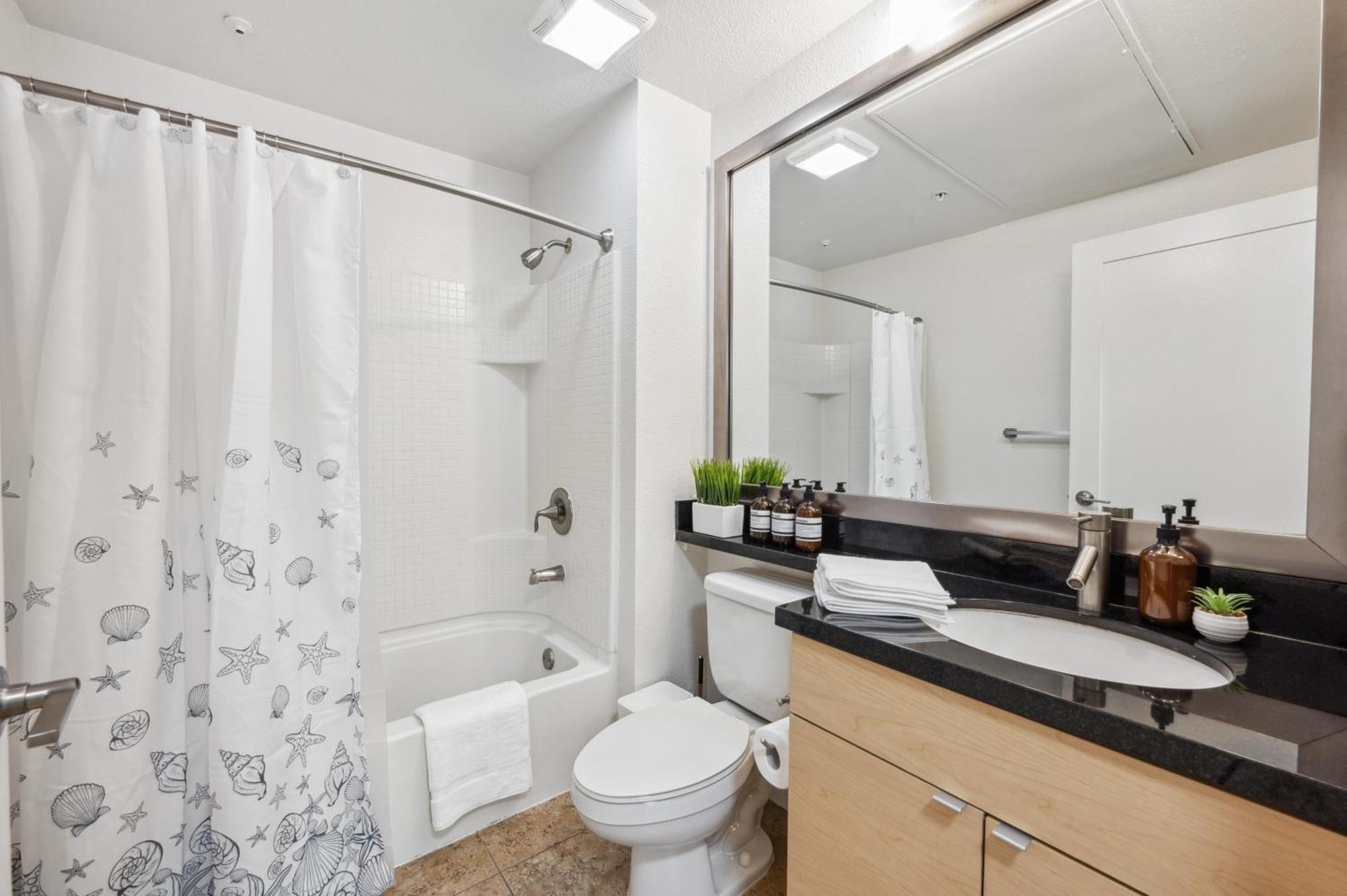 Apartment Marina Del Rey Getaway,free Parking,pool,hot Tub